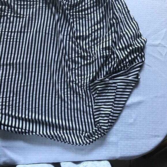 Old Navy Black and White Striped Dress w/ ruffle sleeves - Picture 5 of 10